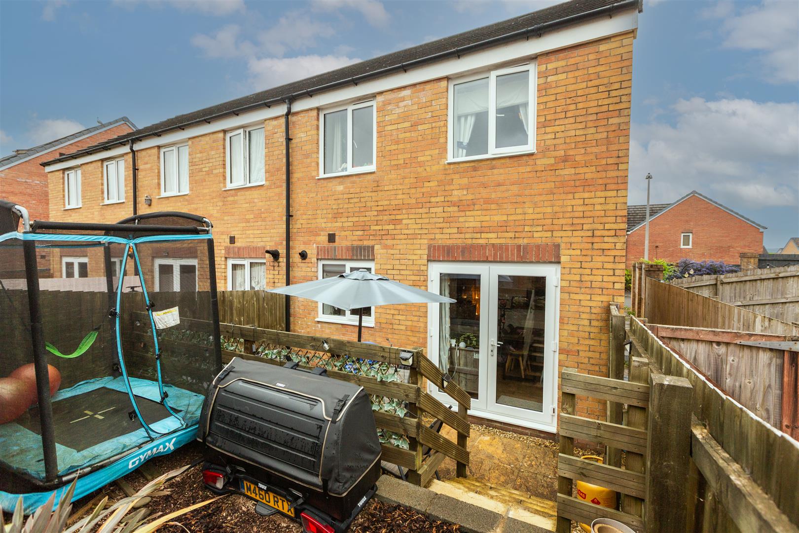 Heol Waungron, Carway, Kidwelly, SA17 4HY